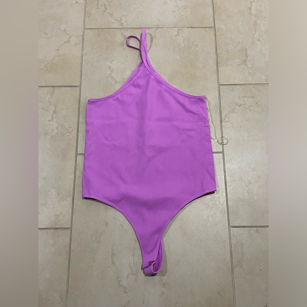 NWOT BODYSUIT